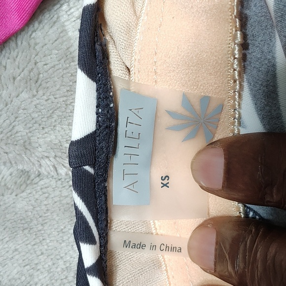 Athleta Kokomo Swim Dress size XS - Picture 7 of 8